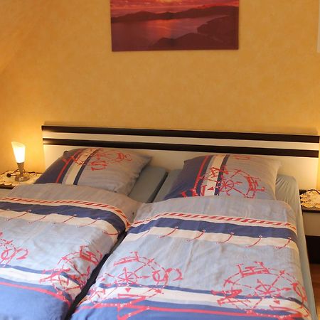 Attractive Apartment In Kluetz Near The Sea 克吕茨 外观 照片