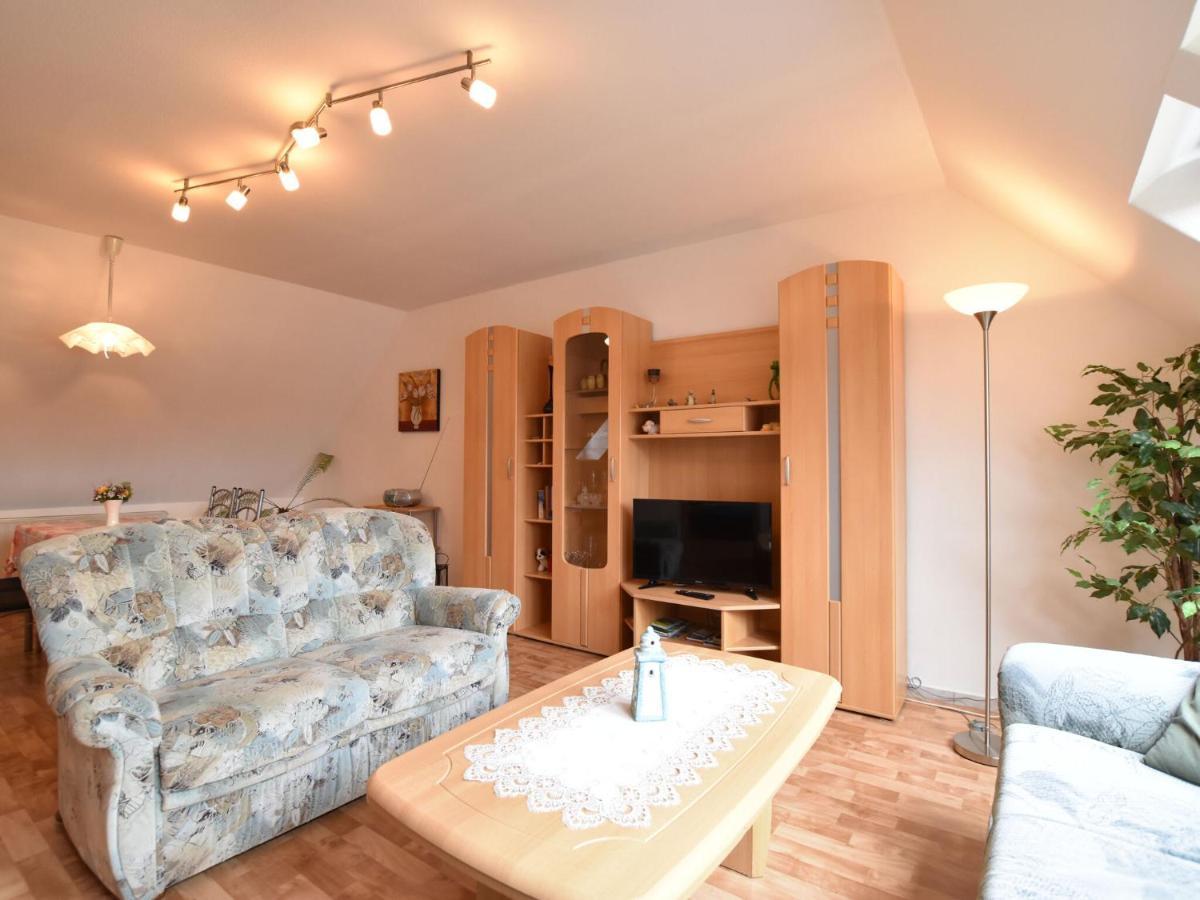 Attractive Apartment In Kluetz Near The Sea 克吕茨 外观 照片